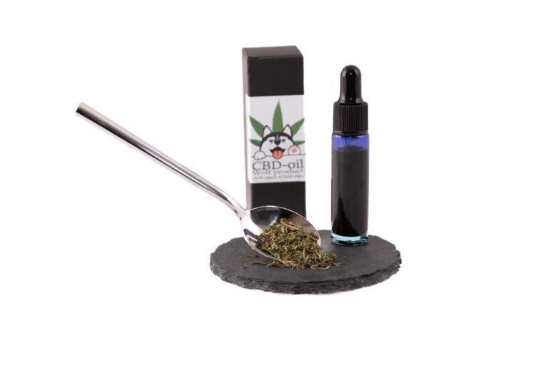 CBD olie Full Spectrum gemaakt van eigen hennep bloemen