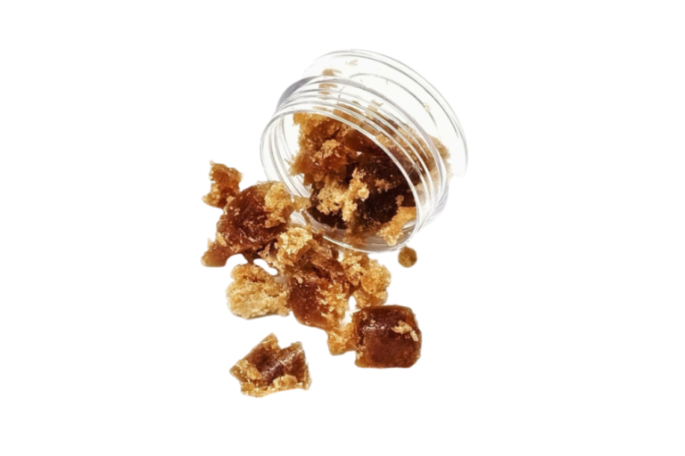 CBD pasta van Wolf Product in een witte spuit, 83% full-spectrum